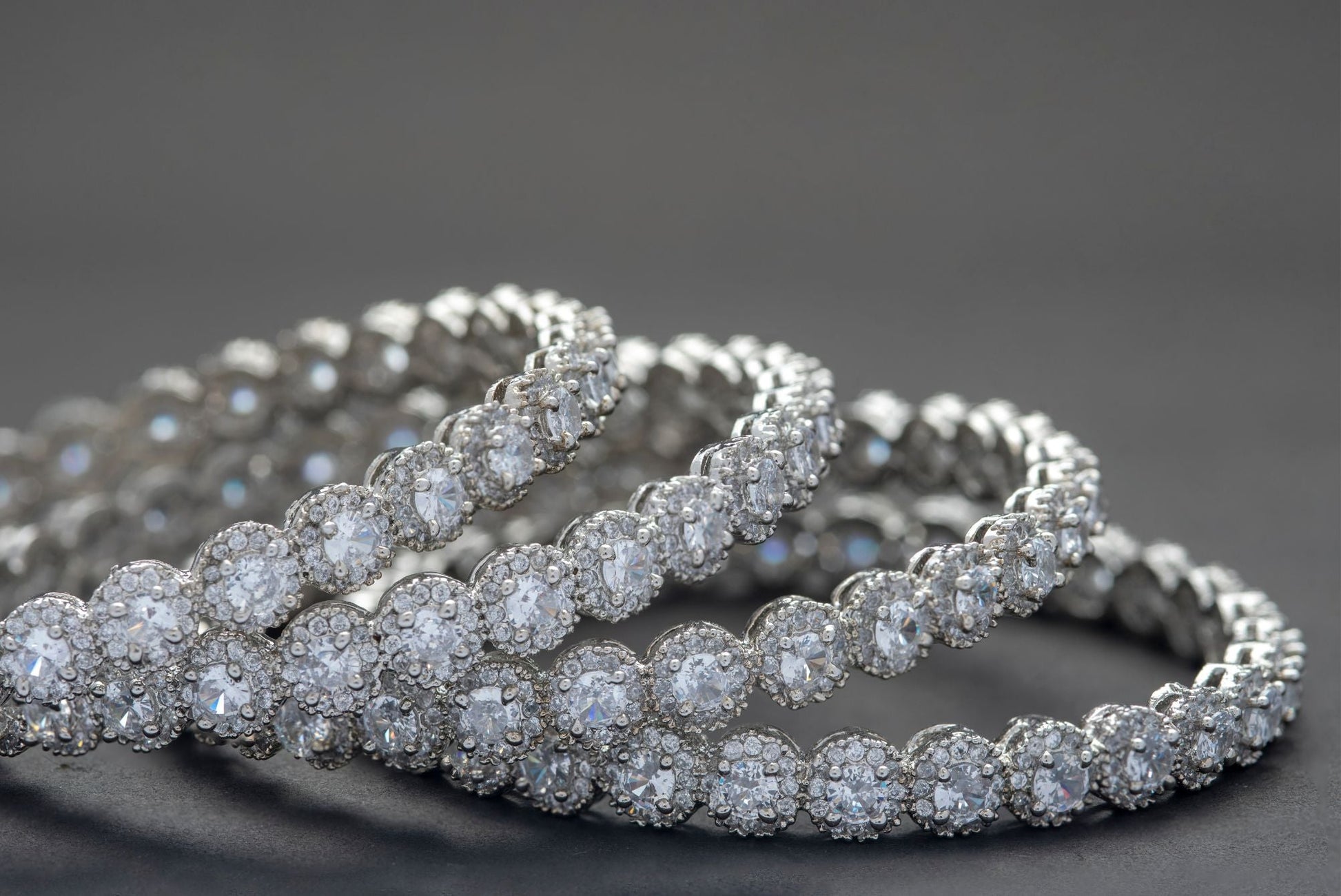 Picture of SET OF 2 BANGLES ZZ-B-11 AAA CUBIC ZIRCONIA - Chenone Official - Online Shopping