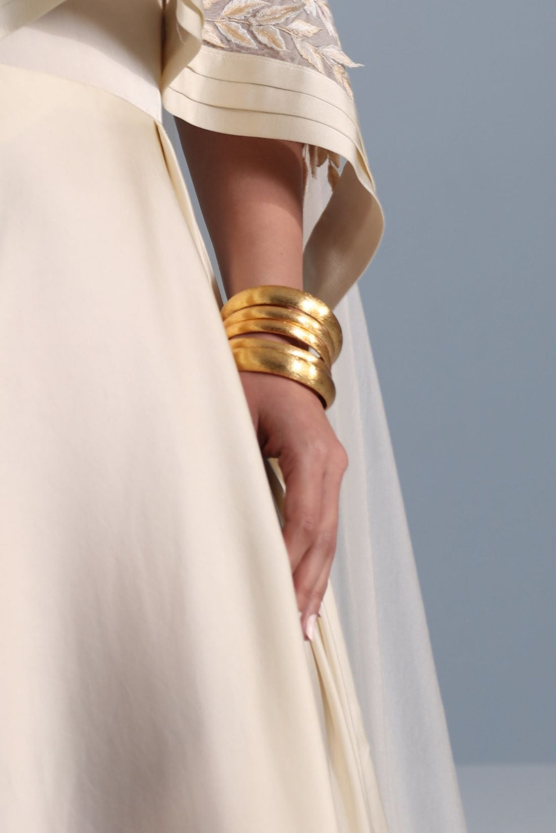 Picture of SET OF GOLDEN BANGLES ZZ-B-25 - Chenone Official - Online Shopping