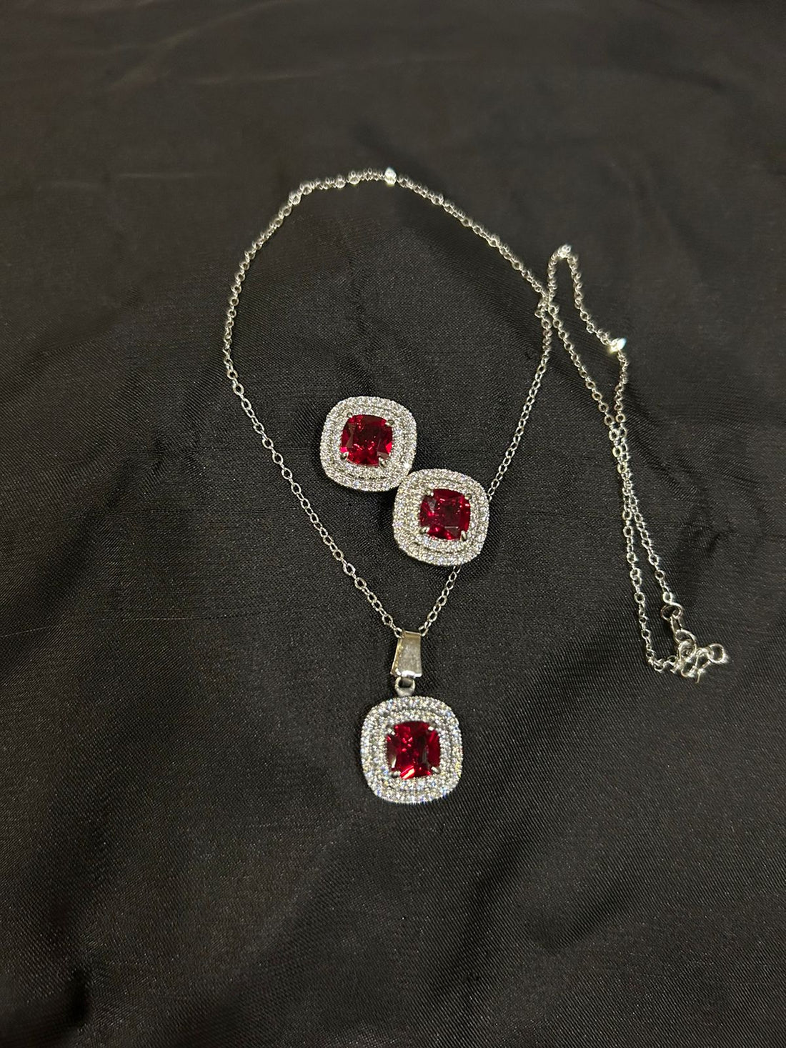 Picture of NECKLACE SET ZZ-LER-41 AAA CUBIC ZIRCONIA COPPER - Chenone Official - Online Shopping
