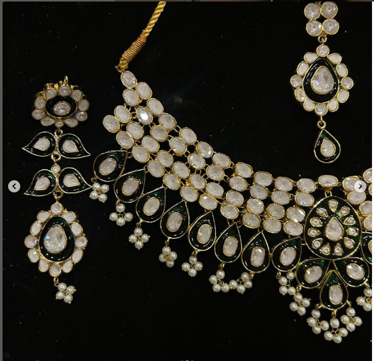 NECKLACE SET ZZ-LER-69 GREEN CUBIC ZIRCONIA